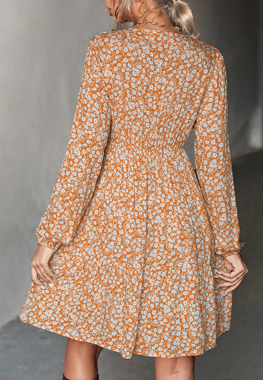 Tie V Neck Ditsy Floral Dress - Image 10