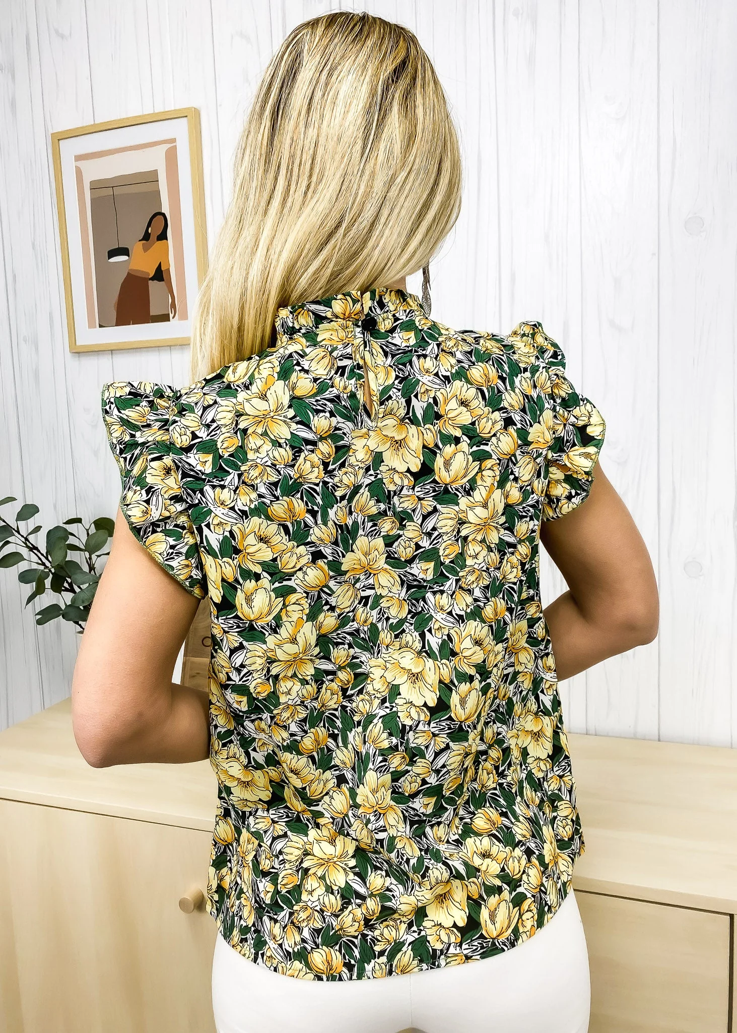 Tropical Floral Ruffle Shoulder Blouse - Image 5