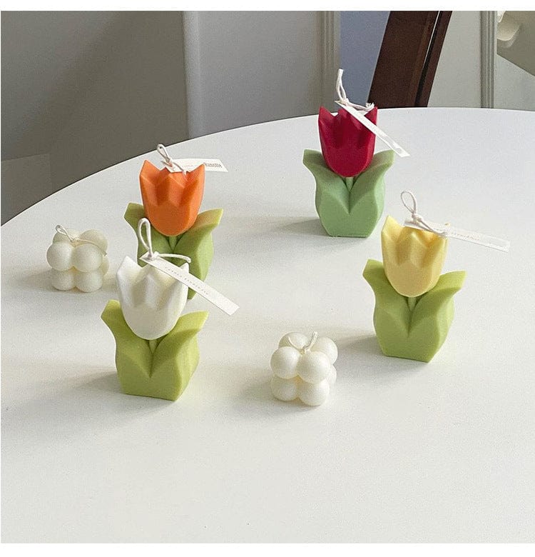 Tulip Flowers Decorative Candle - Image 3