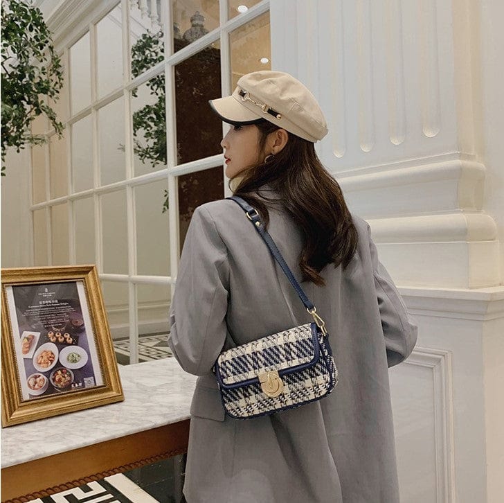 Tweed Shoulder Bag with Gold Clasp - Image 2