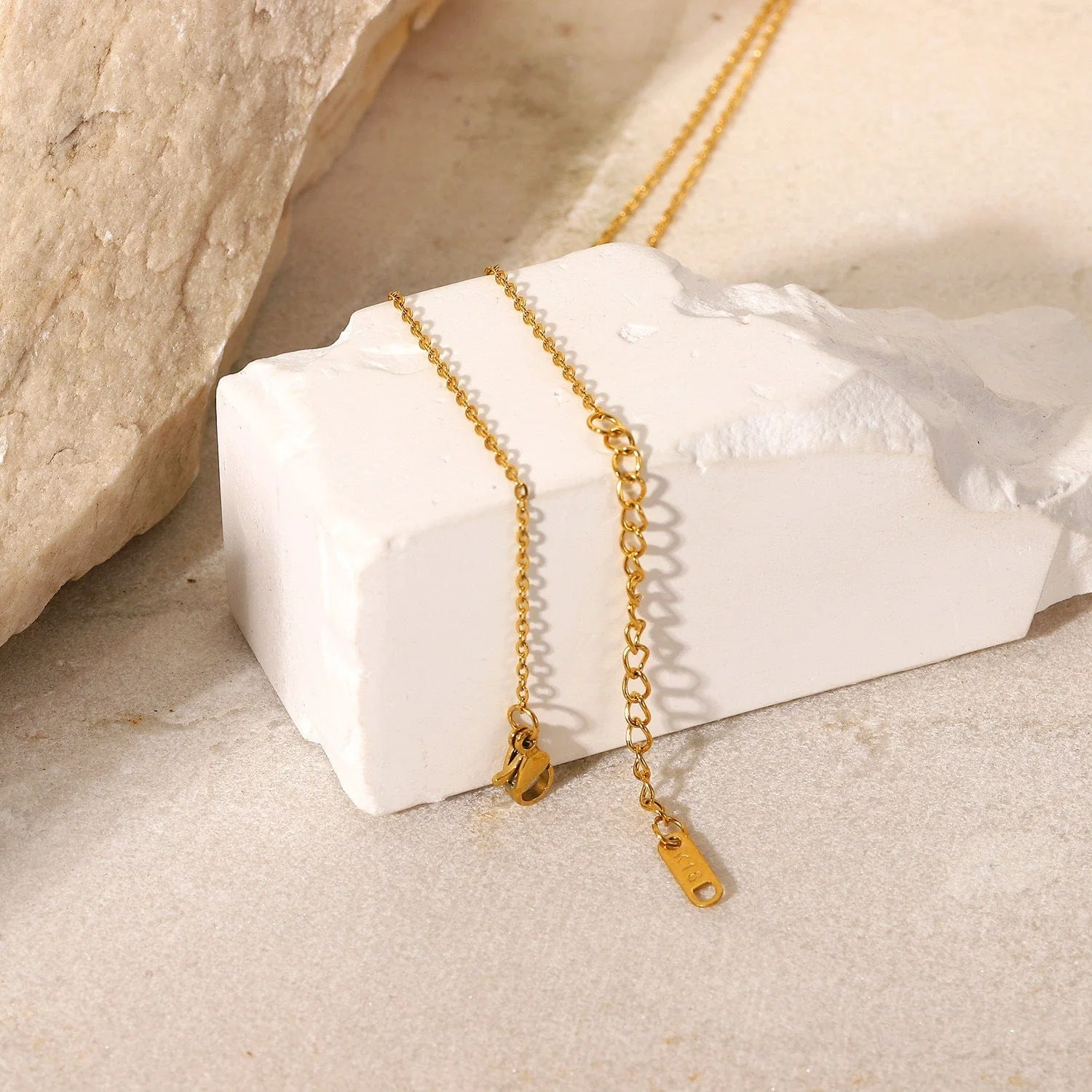 Twist Lock Pendant 18k Gold Plated Necklace - Image 4