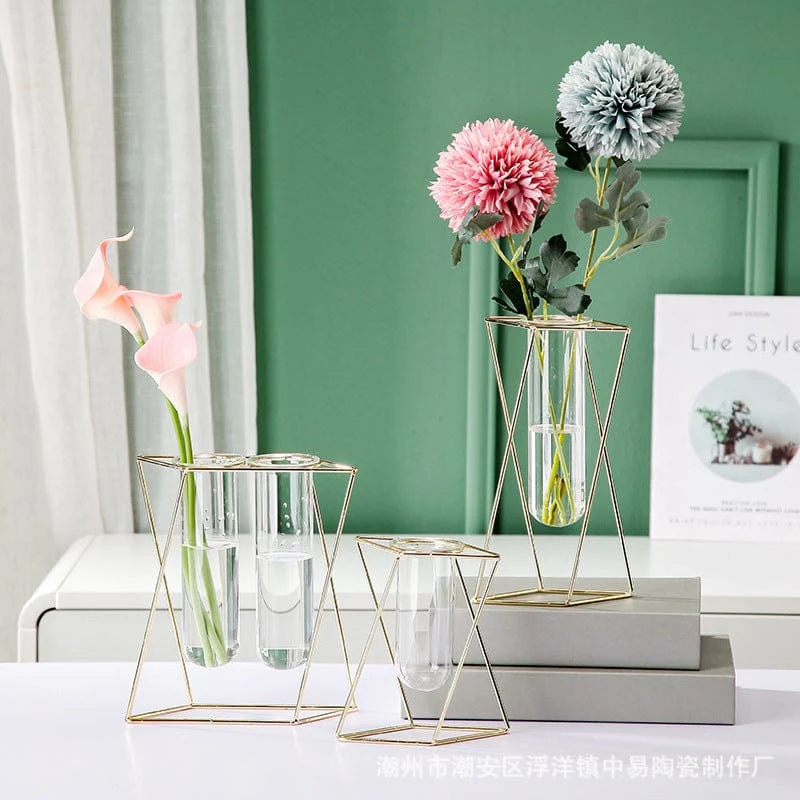 Twisting Iron Flower Vase with Glass Test Tube Design