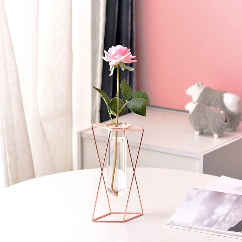 Twisting Iron Flower Vase with Glass Test Tube Design - Image 8