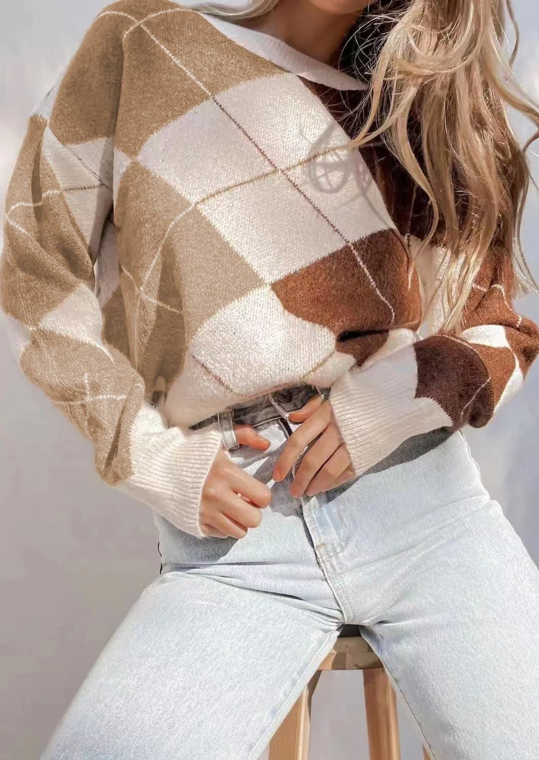 Two Tone Argyle Print Sweater - Image 2