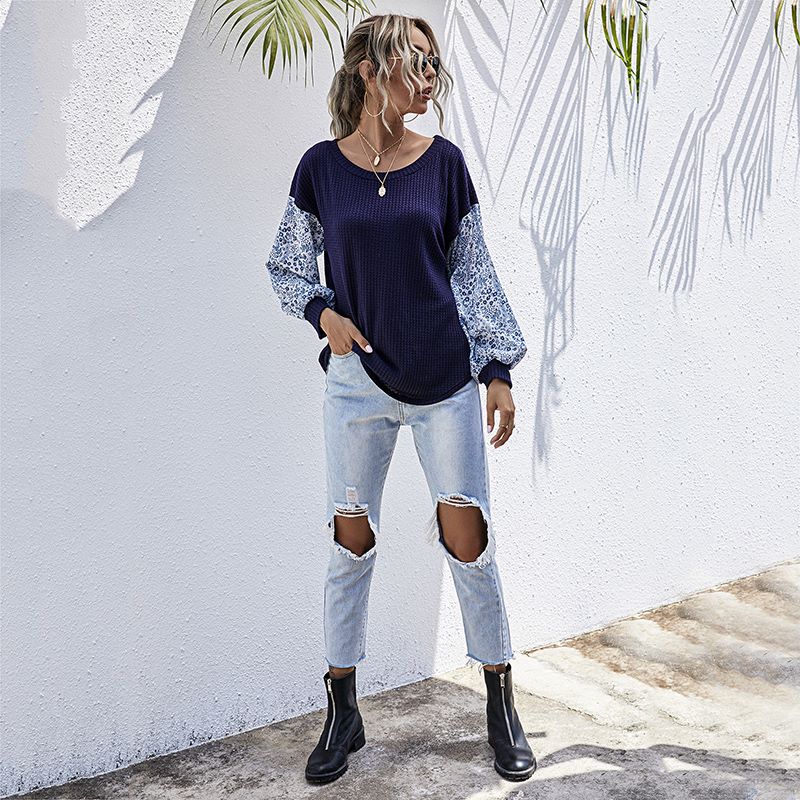 Two Tone Floral Print Sweater - Image 3