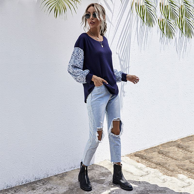 Two Tone Floral Print Sweater - Image 4