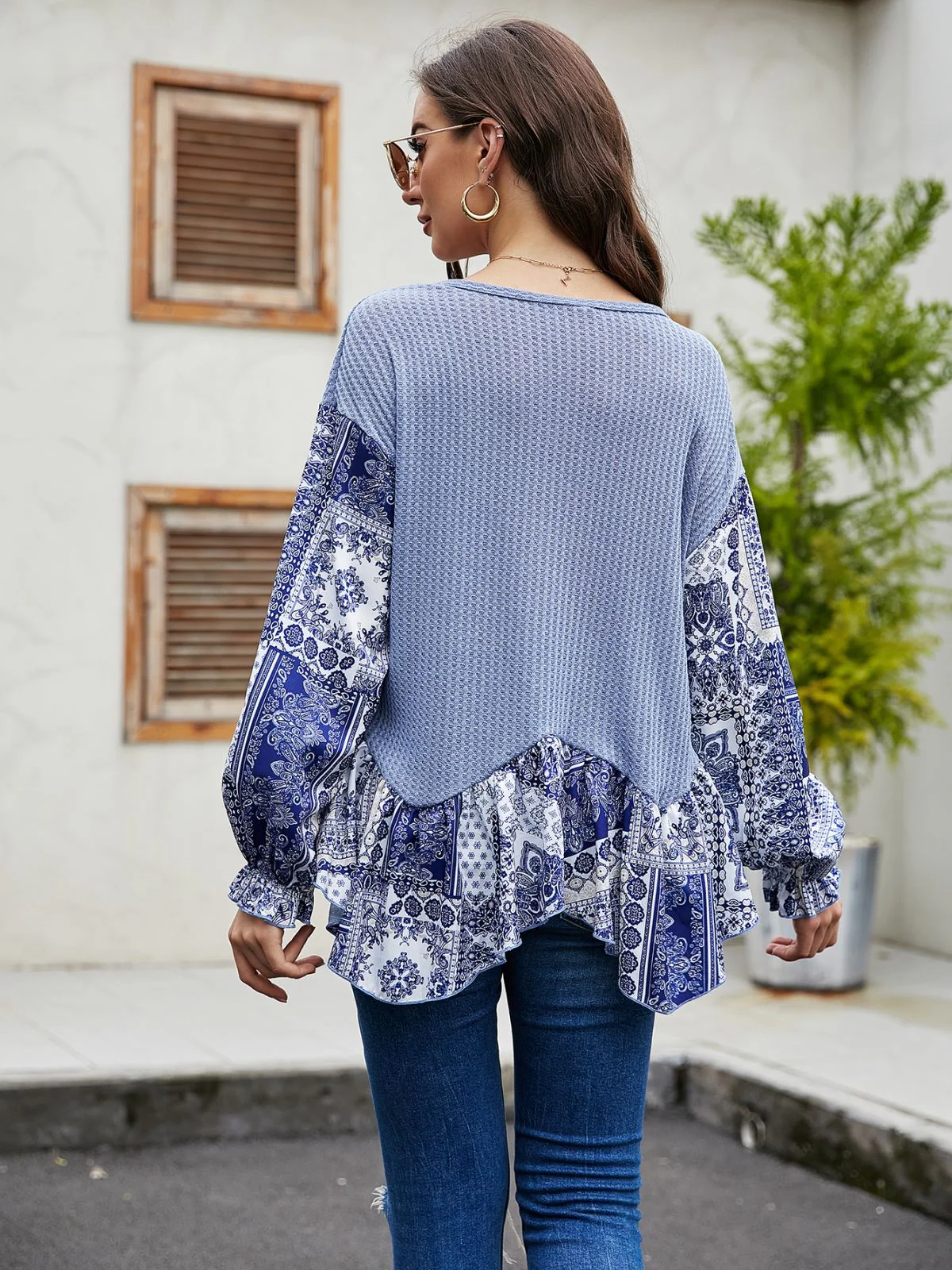 Two Tone Paisley Print Sweater - Image 6