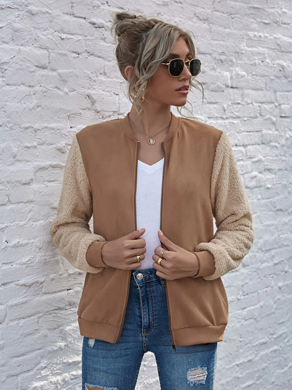 Two Tone Teddy Sleeve Jacket - Image 2