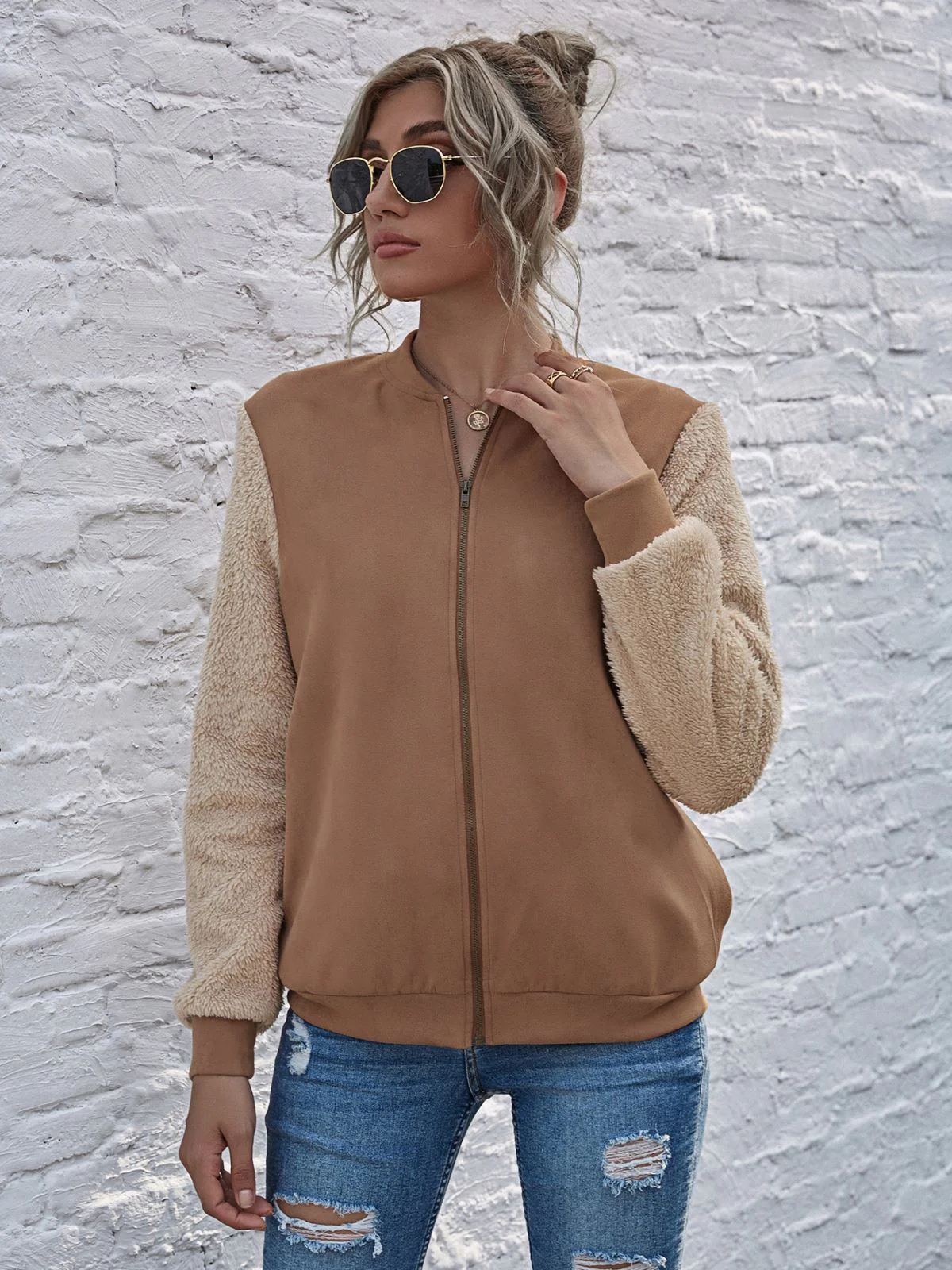 Two Tone Teddy Sleeve Jacket - Image 4