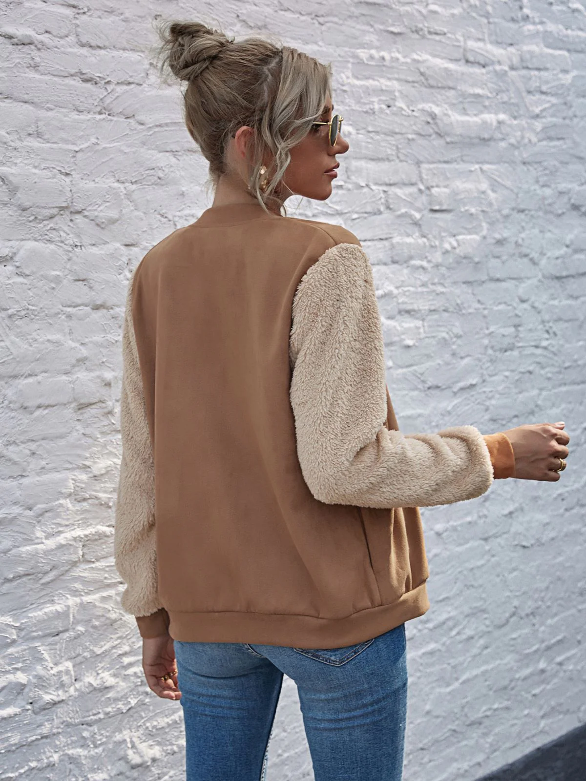 Two Tone Teddy Sleeve Jacket - Image 5