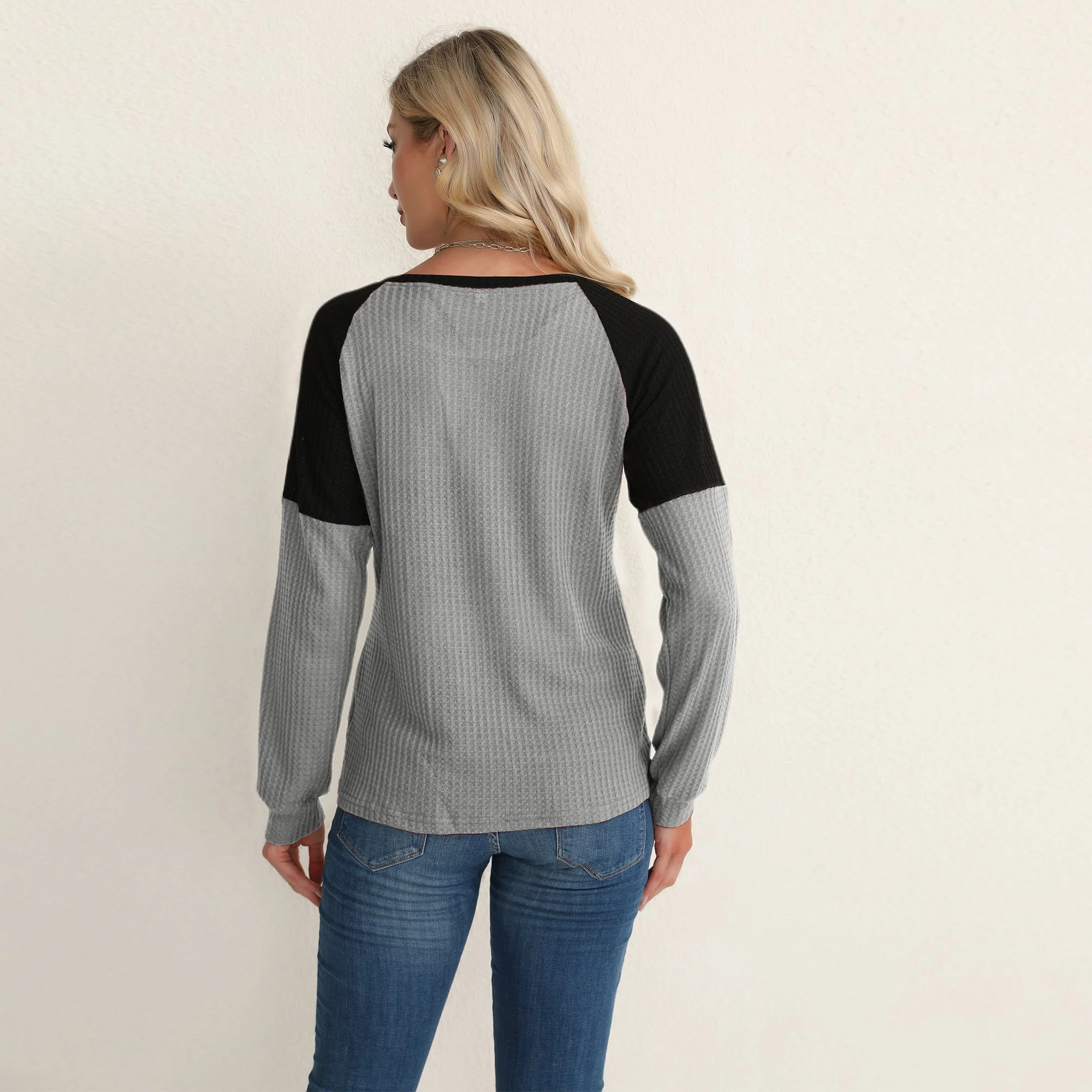 Two Tone Waffle Knit Crewneck Sweater - Image 15