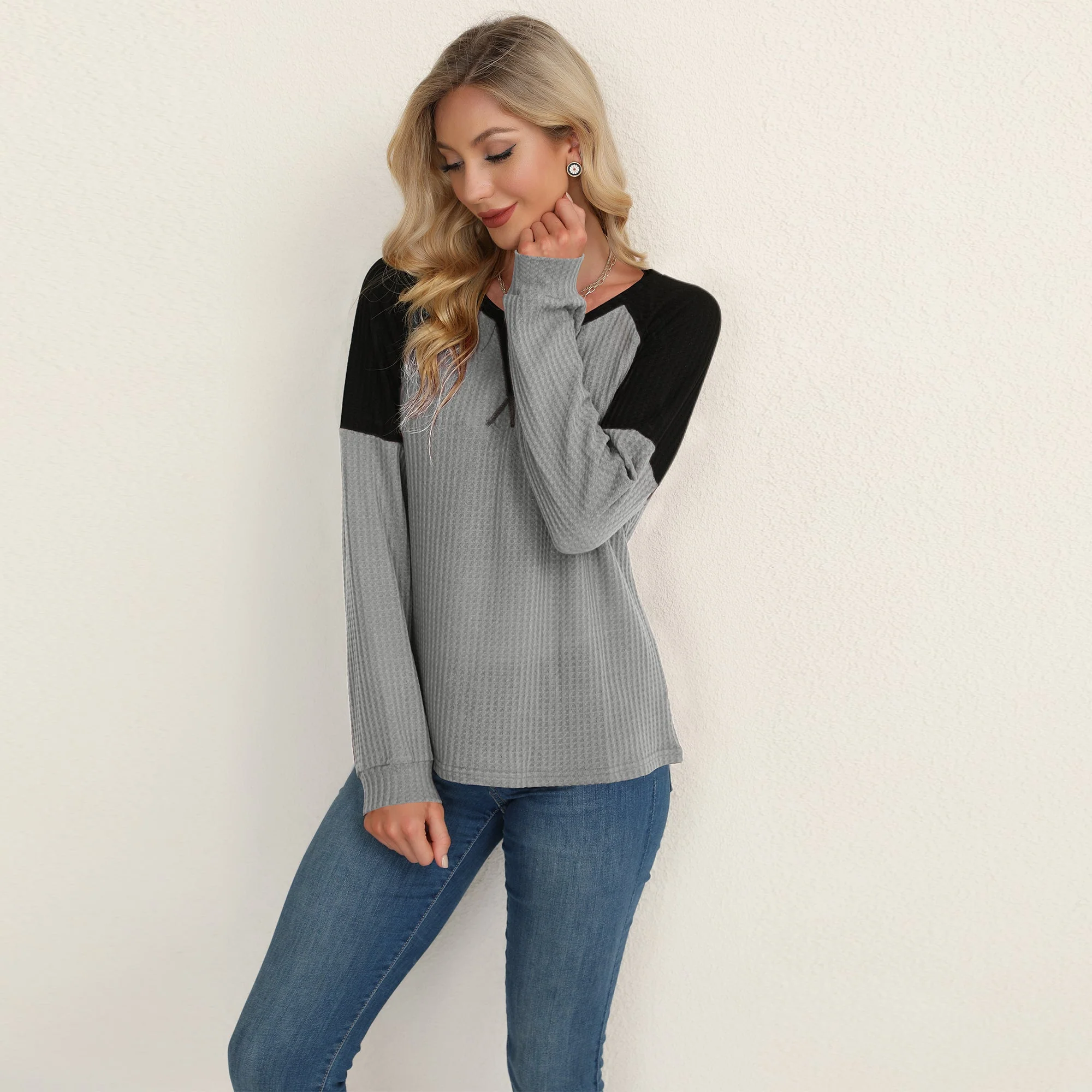 Two Tone Waffle Knit Crewneck Sweater - Image 17