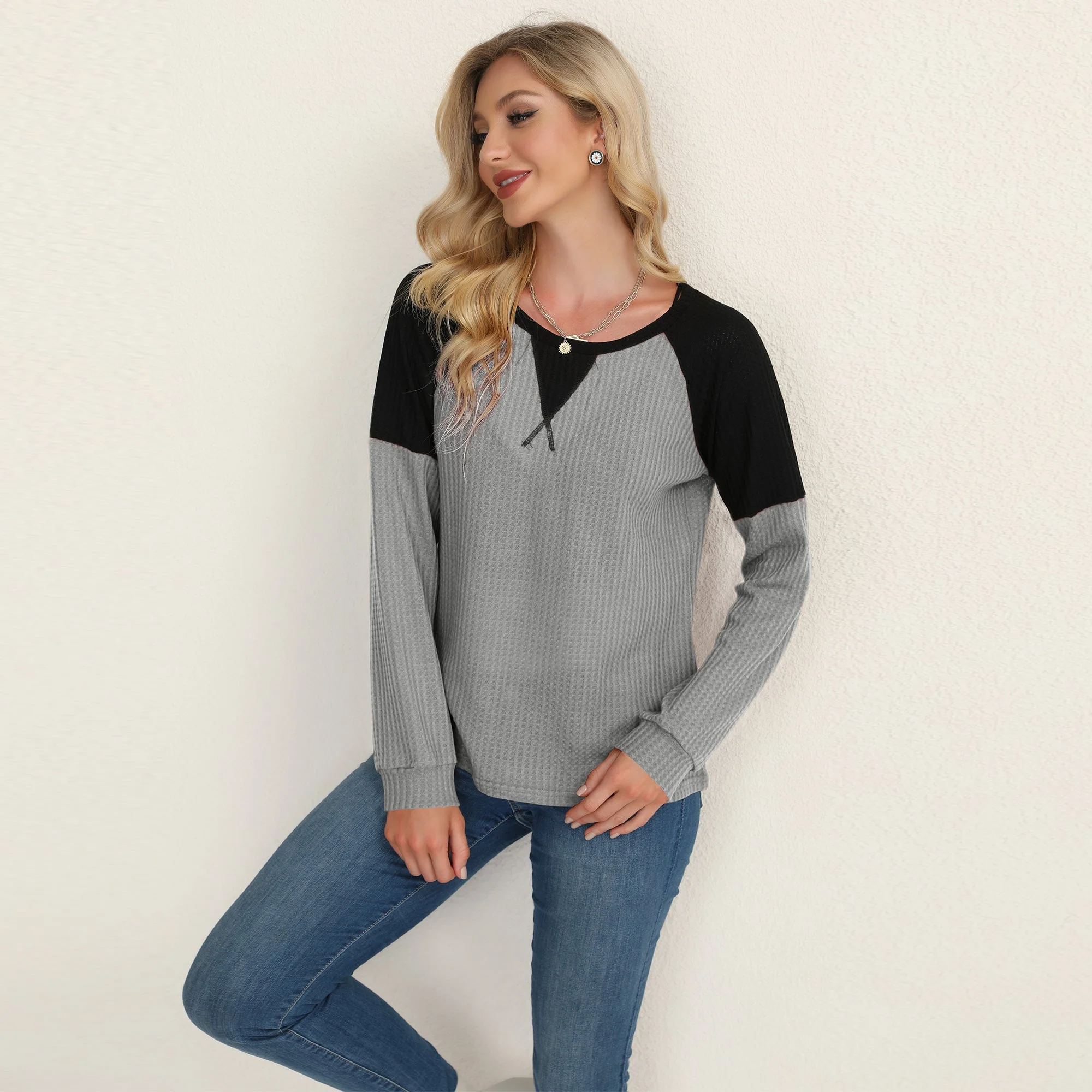 Two Tone Waffle Knit Crewneck Sweater - Image 18
