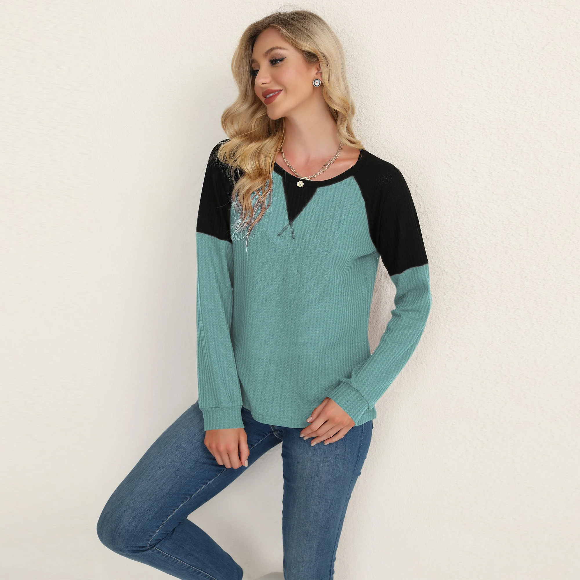 Two Tone Waffle Knit Crewneck Sweater - Image 28