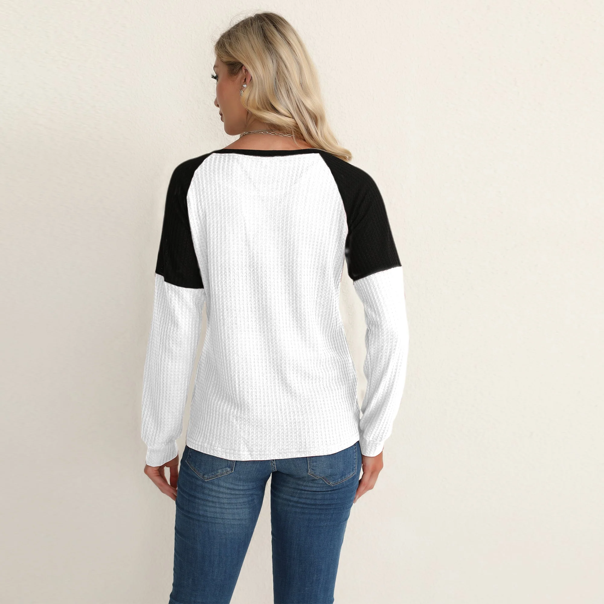 Two Tone Waffle Knit Crewneck Sweater - Image 31