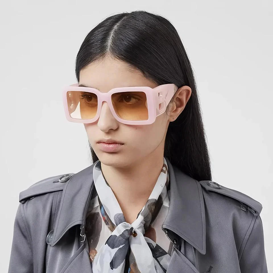 UV400 Stylish Rectangular Frame Oversized Sunglasses - Image 10