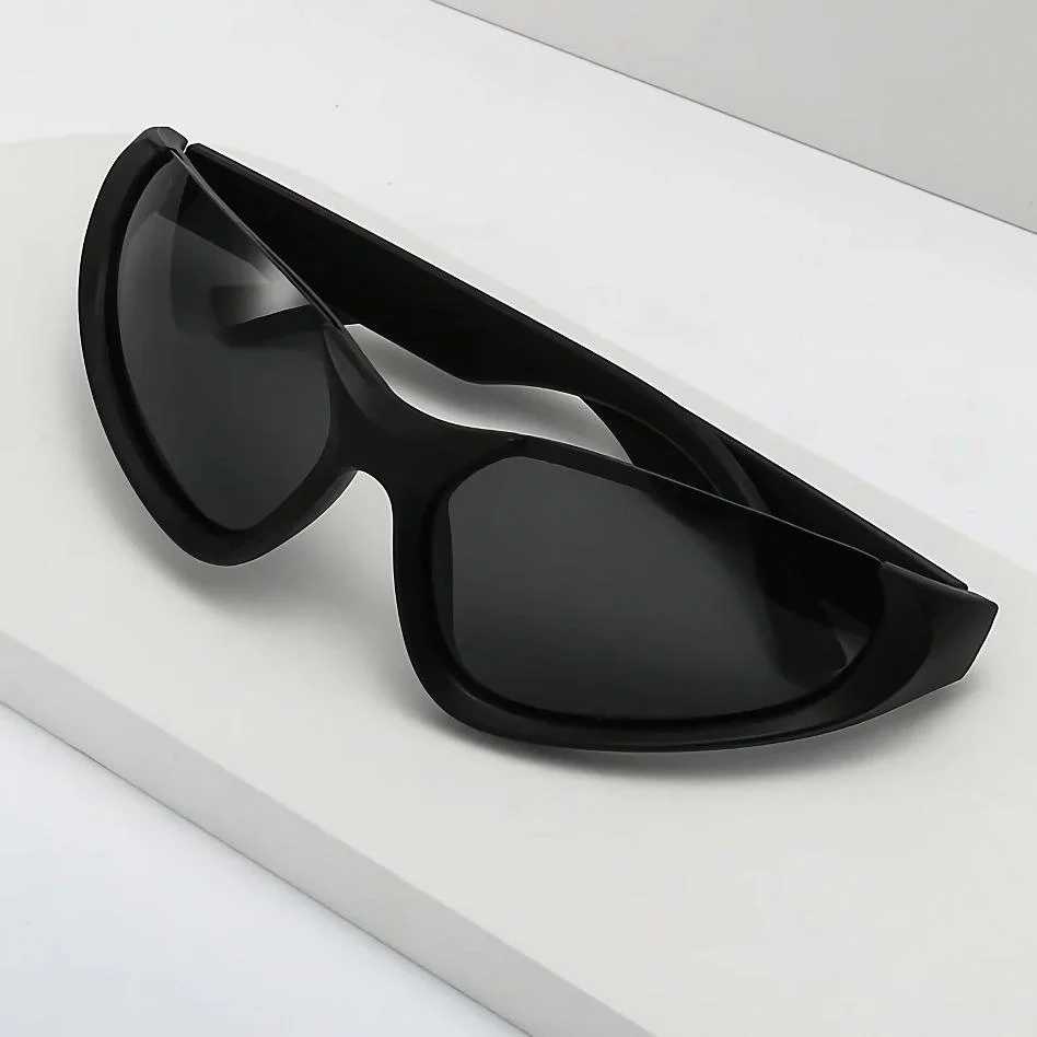 UV400 Unisex Vintage Mirror Sports Sunglasses - Image 11