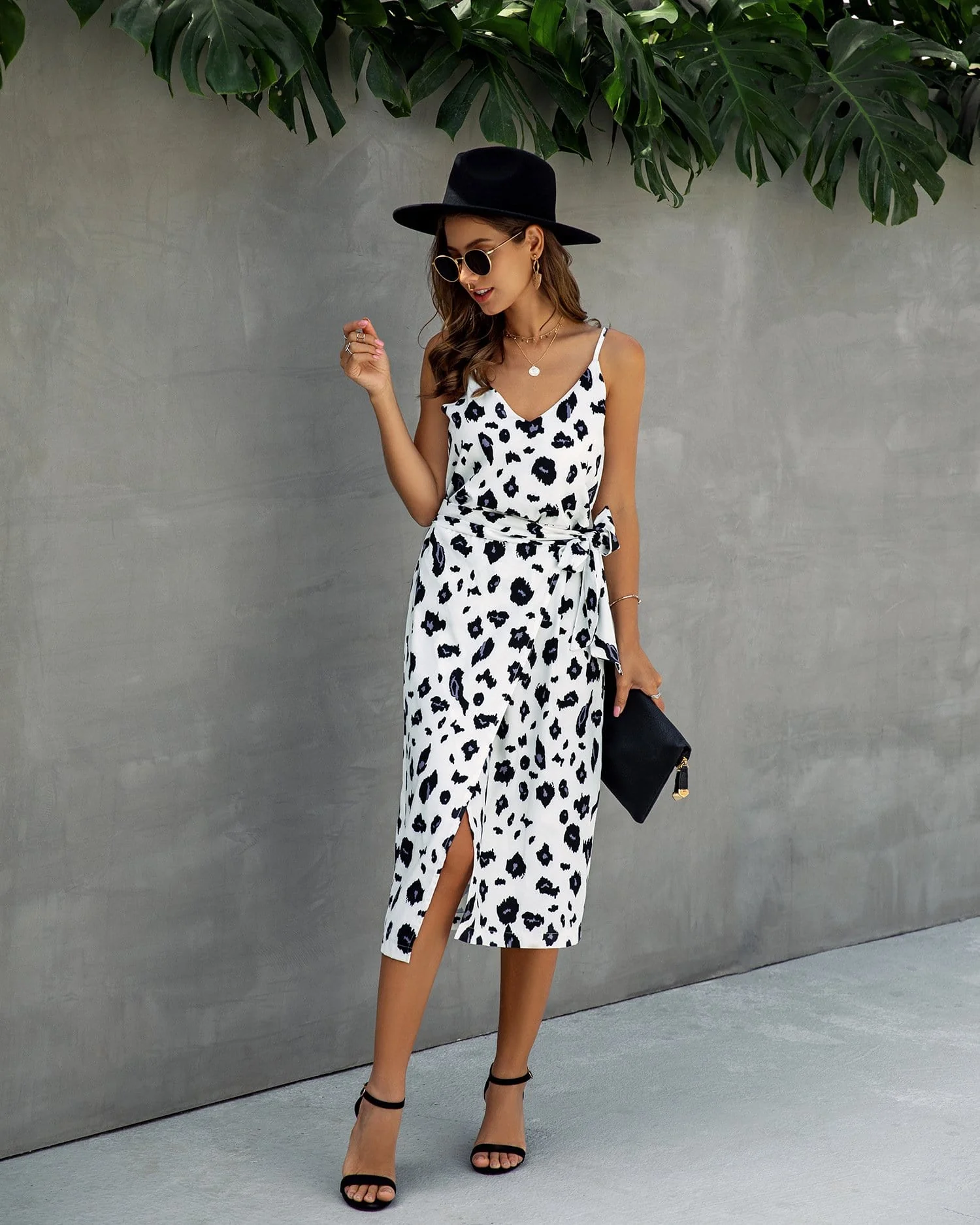 V Neck Animal Print Dress - Image 4