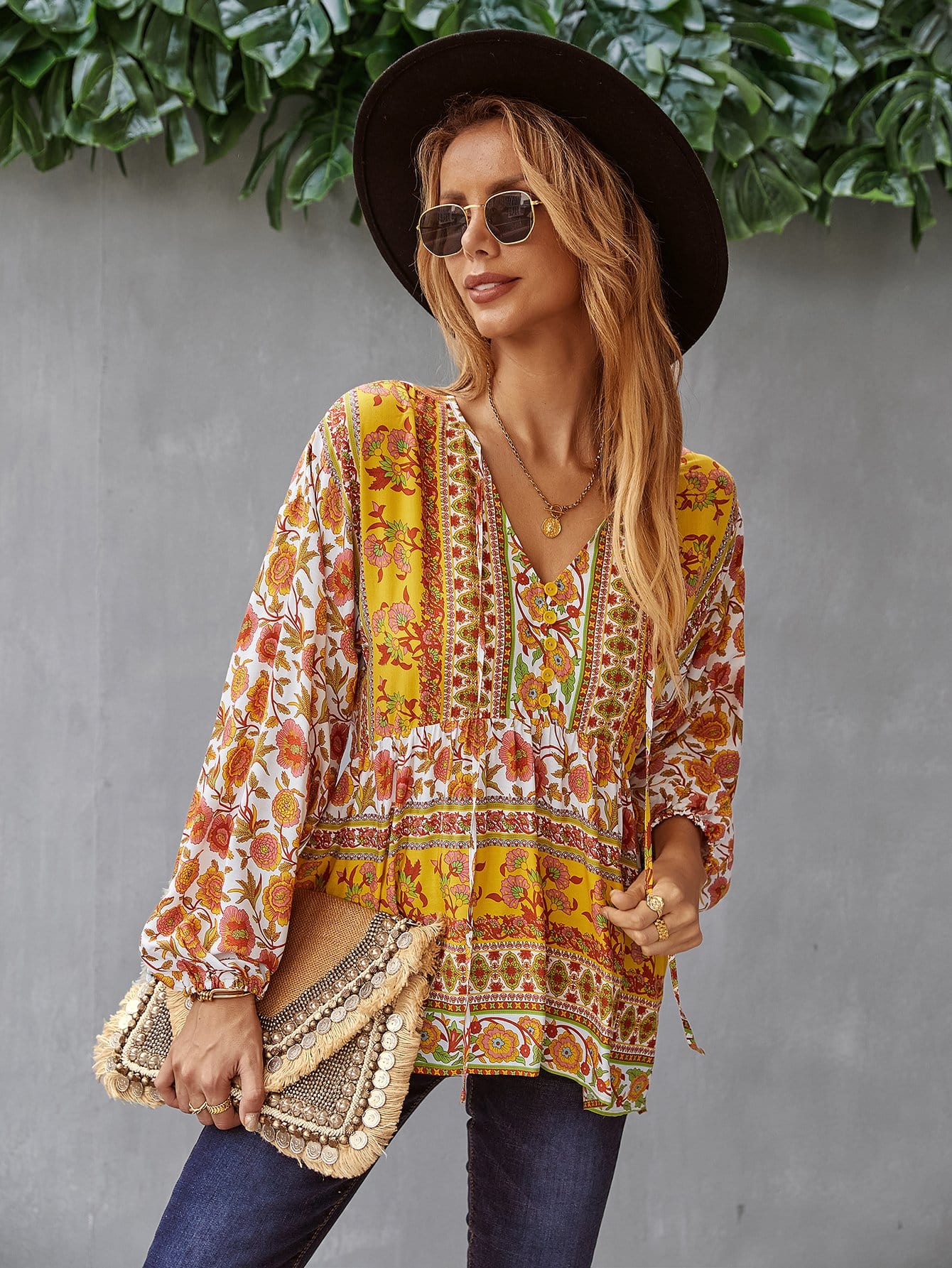 V Neck Boho Floral Blouse - Image 13