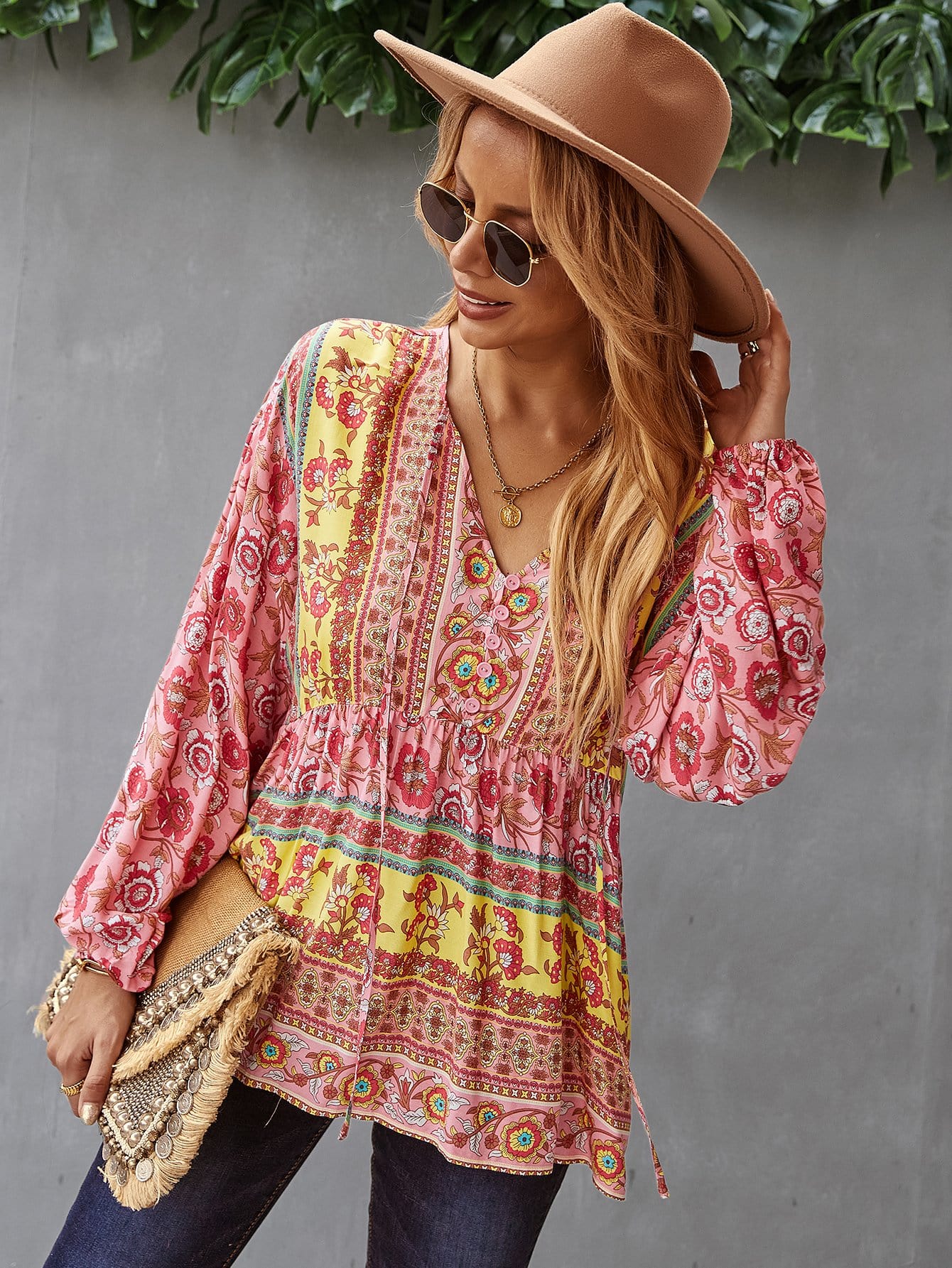 V Neck Boho Floral Blouse - Image 8