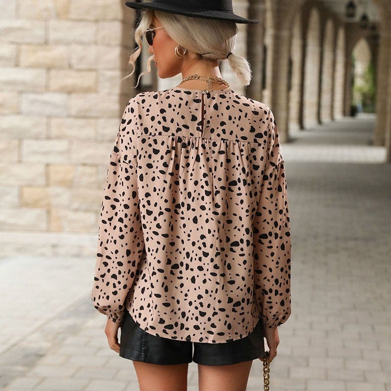 V Neck Cheetah Print Blouse - Image 4