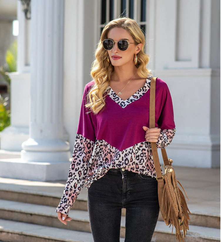V Neck Color Block Tee - Image 17