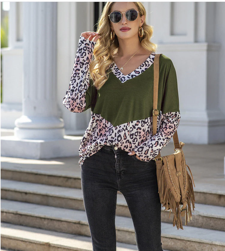 V Neck Color Block Tee - Image 7