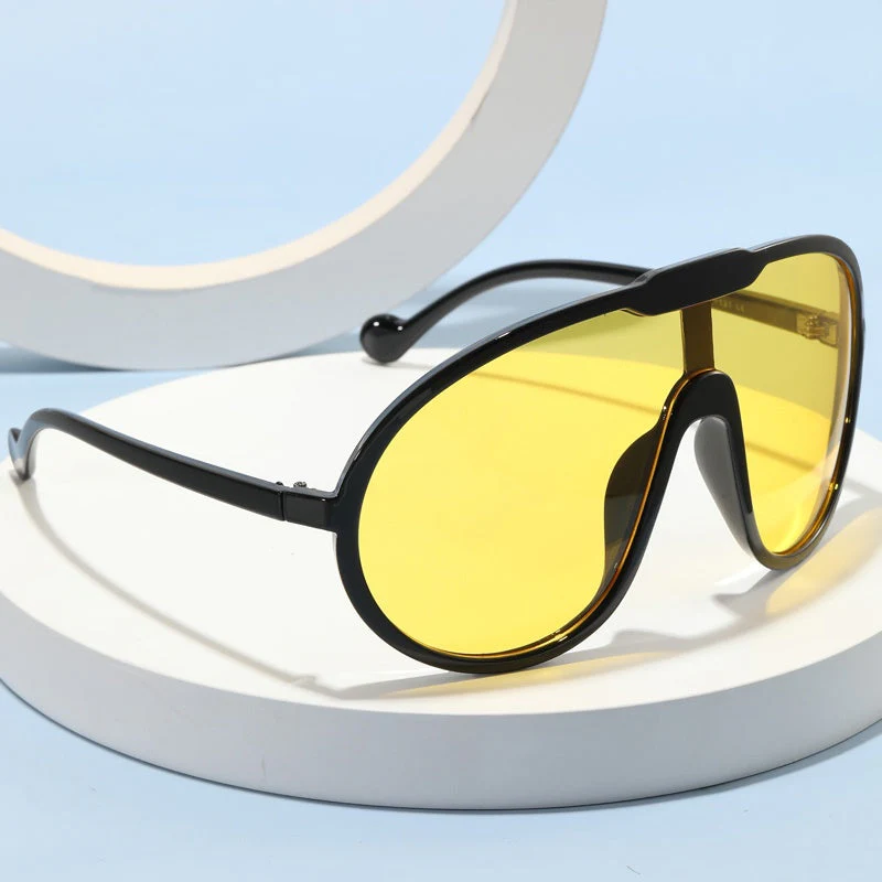 Vintage Elegant Sunglasses - Image 8