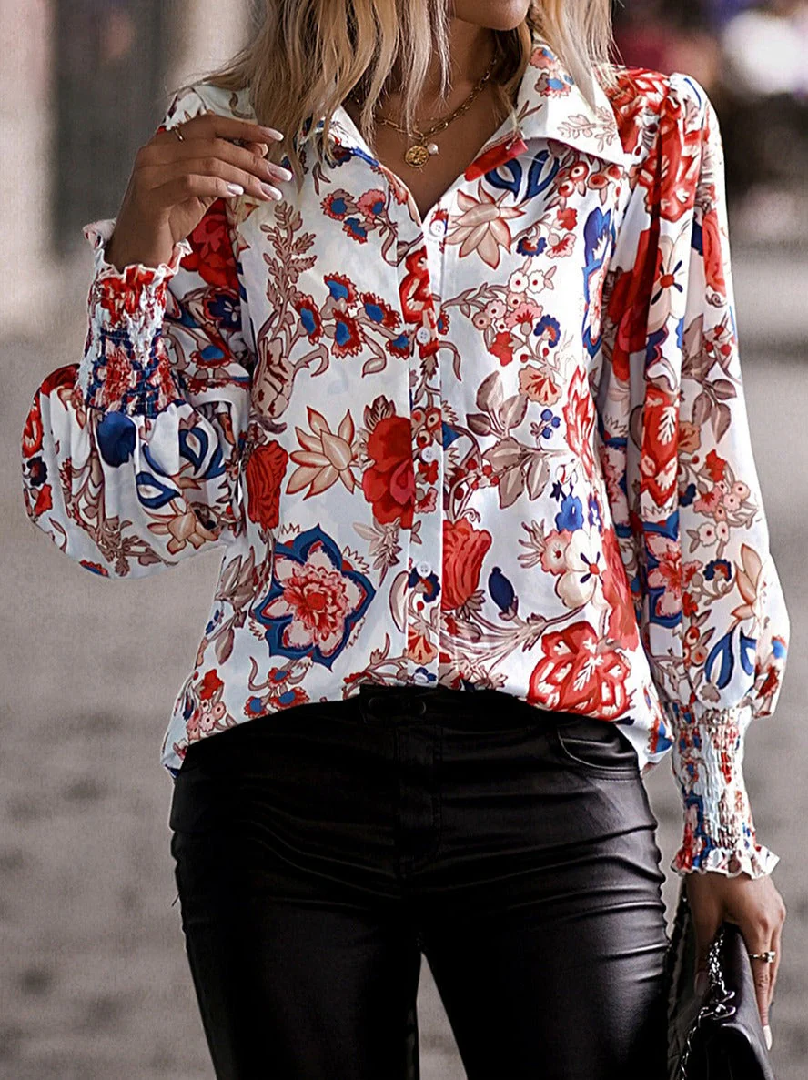Vintage Floral Button Down Blouse - Image 2