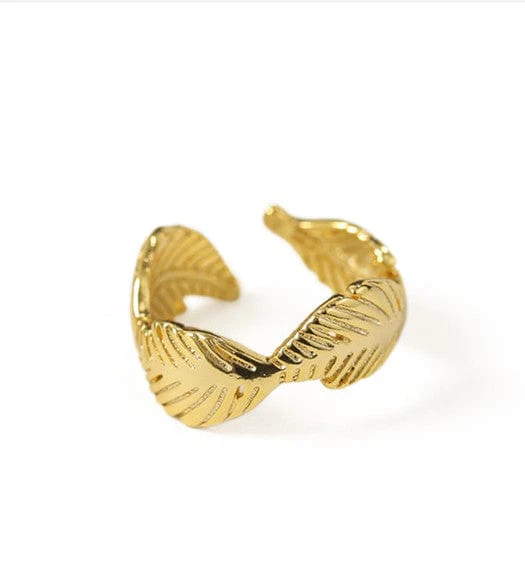 Vintage Leaf Gold Ring - Image 3
