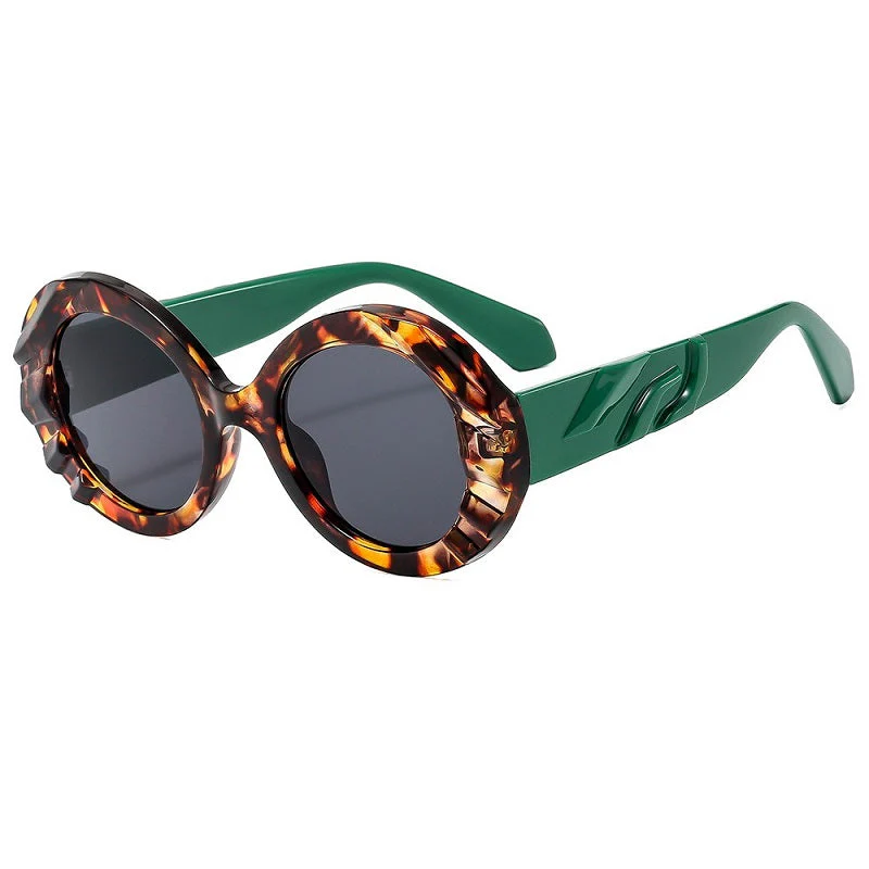 Vintage Round Sunglasses - Image 4