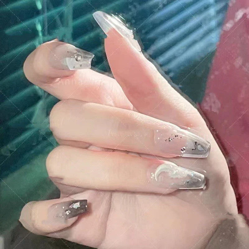 Wearing Armor Cool Grey Moonlight Long Stick Diamonds - Image 5