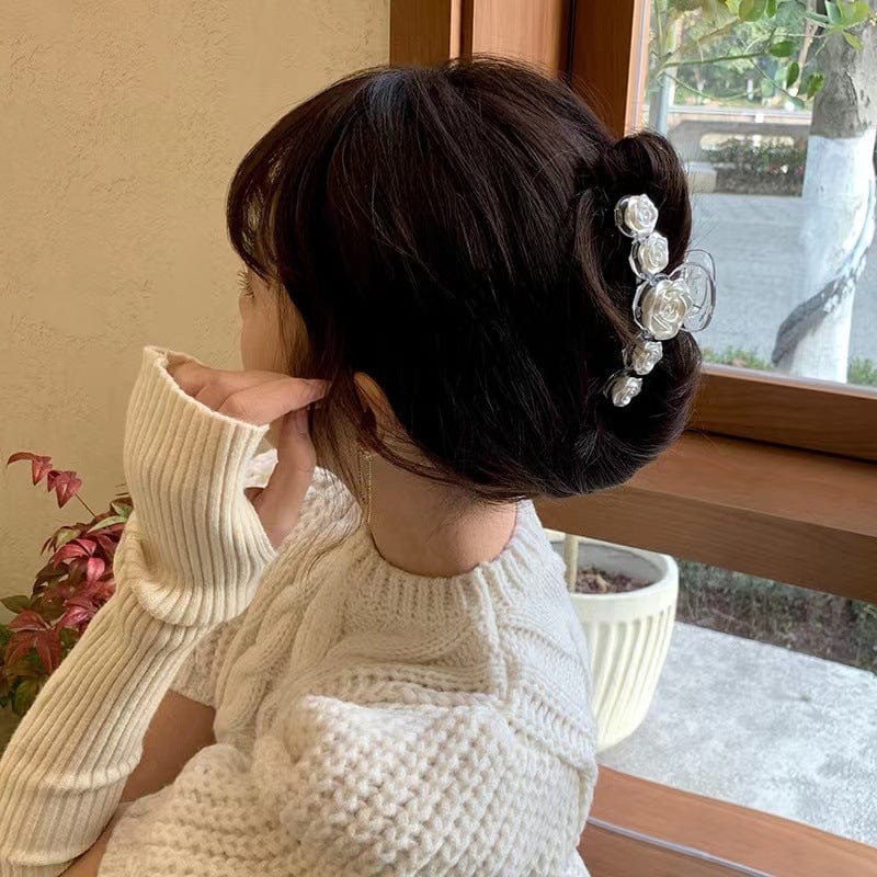White Rose Clear Hair Claw - Image 6