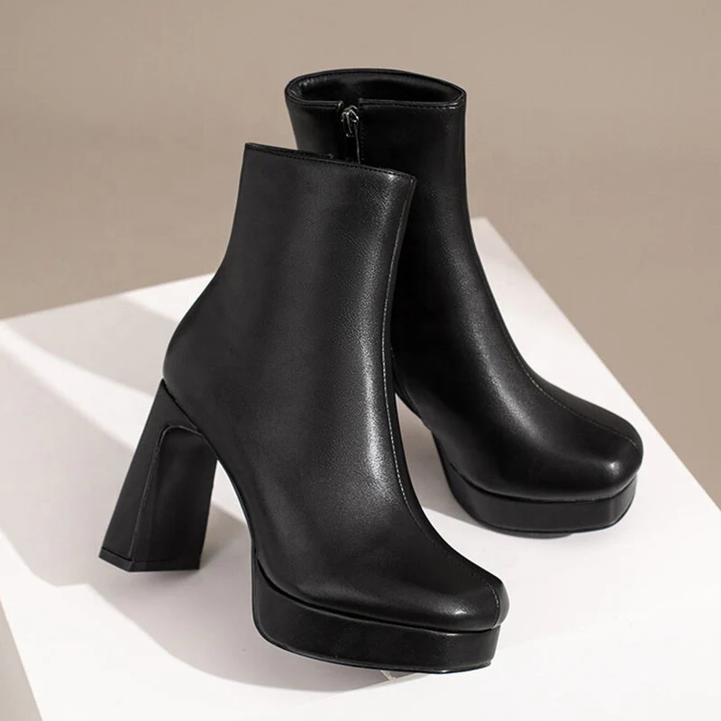 Wide Fit Boots - Image 8