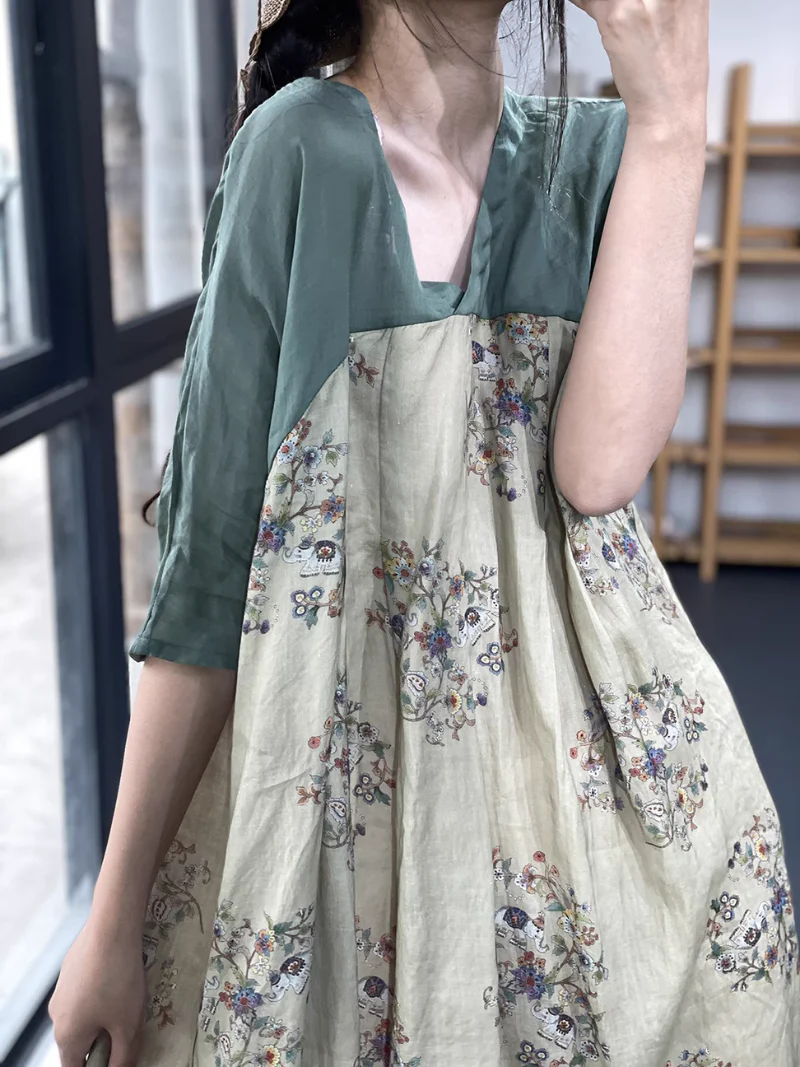 Stylish V-neck Retro Printing A-Line Dress - Image 3