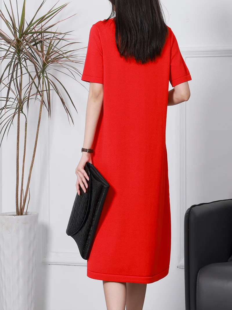 Stylish Short-sleeved V-neck Linen Knitted Midi-Dress - Image 5