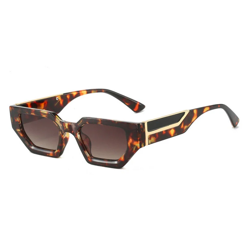Wrap Sunglasses with Gradient Lens - Image 5