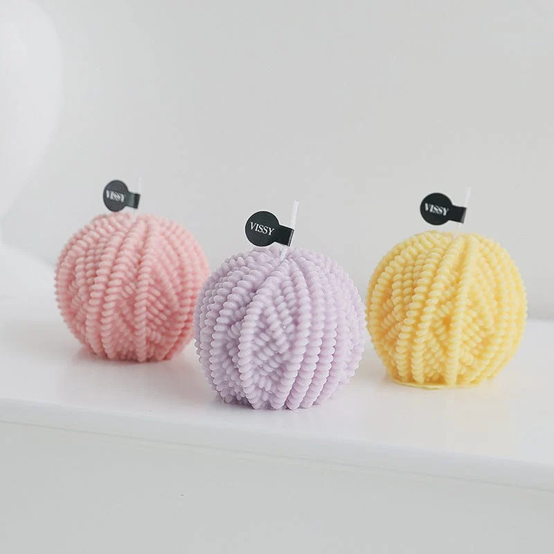 Yarn Ball Decorative Candle - Image 3