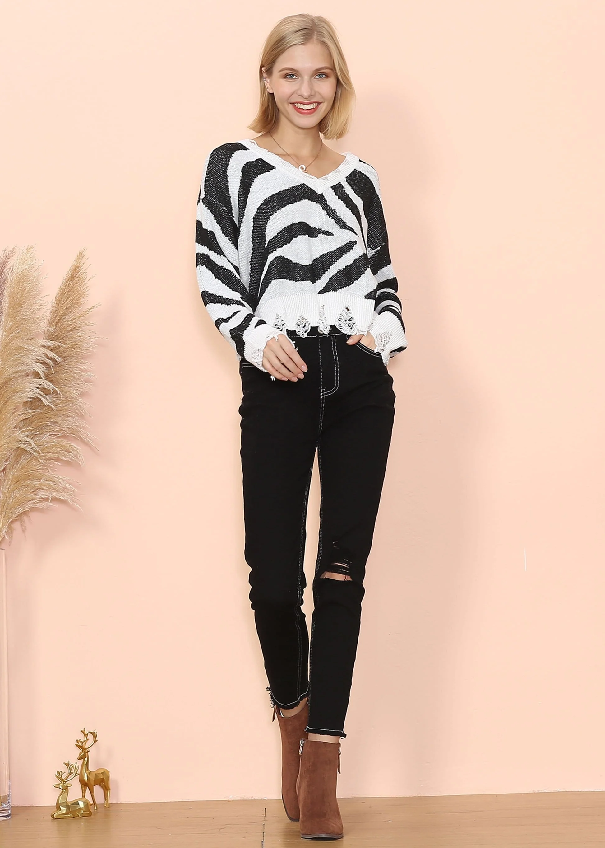 Zebra Print Frayed Hem Sweater - Image 13
